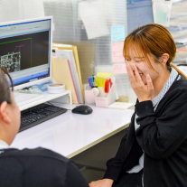 採用情報